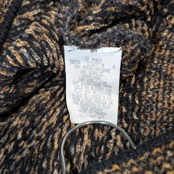 Men's Crewneck Tundra Sweater - Black and Brown - Picture 4 of 4